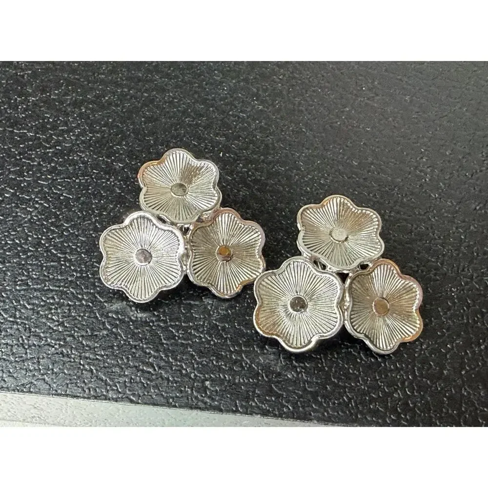Vintage Silver Coro Trio Flower Clip Earrings Silver Floral Retro 60s 70s Signed